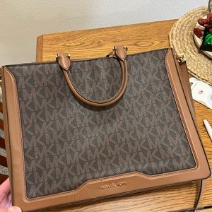 Michael Kors Jessie Large Tote